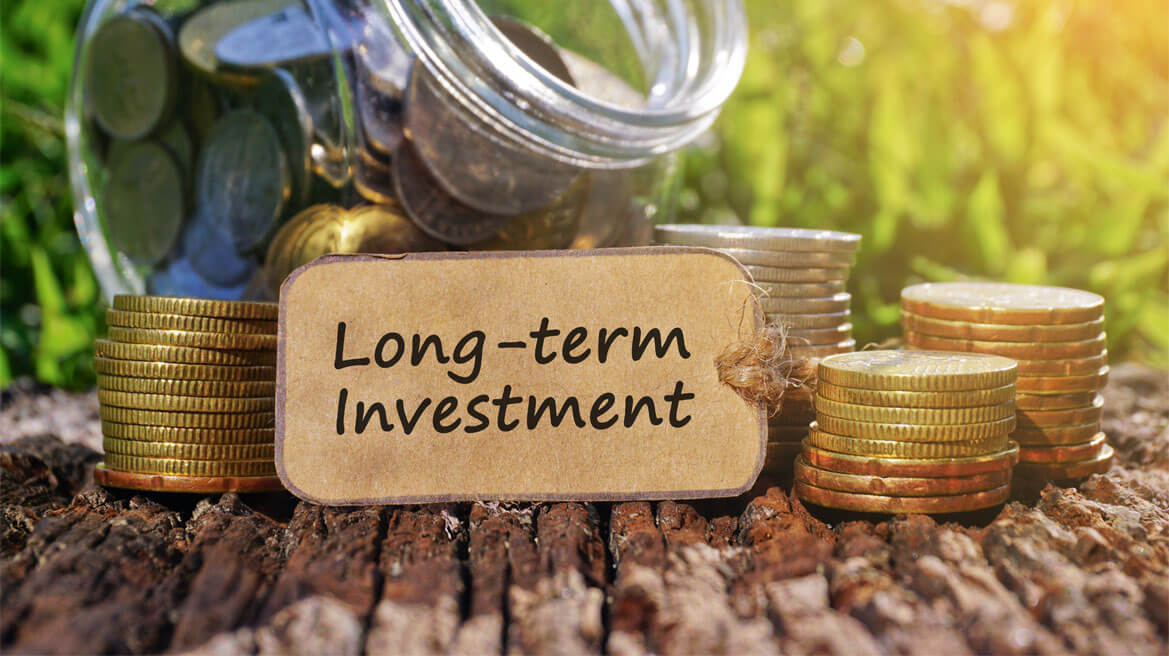 Triết Lý Đầu Tư Dài Hạn Của Warren Buffett Là Gì?